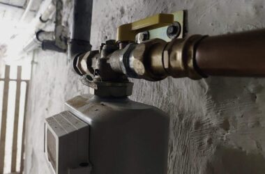 Zahl der Anbieterwechsel bei Strom und Gas auf Höchststand