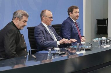 Renten-Beschluss: Garantie bleibt - aber Kommission soll prüfen