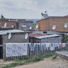 DRK: "Regierung setzt den Rotstift bei notleidenden Menschen an"