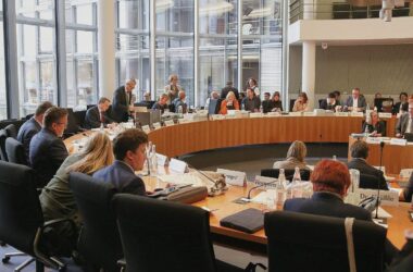 Bereinigungssitzung: Haushaltslücke 2027 sinkt um 22 Milliarden Euro