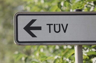 Verdi-Mitglieder stimmen Tarifergebnis beim TÜV Bund zu