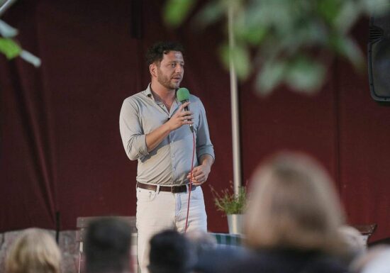 Banaszak fordert von Grünen mehr Profil und verteidigt sich