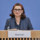 Ataman fordert besseren Schutz gegen sexuelle Belästigung im Alltag