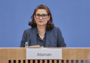 Ataman fordert besseren Schutz gegen sexuelle Belästigung im Alltag