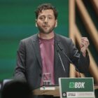 Grünen-Chef Banaszak fordert sozial gerechteren Klimaschutz