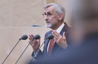 Sachsens Innenminister dringt auf Syrien-Abschiebungen