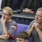 Linken-Chefs wollen Kriegsdienstverweigerern helfen