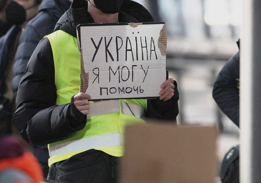 Kretschmer will Aufnahme von Flüchtlingen aus Ukraine begrenzen