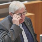 Laumann rüffelt Streeck für Vorstoß zu neuen Medikamentenregeln