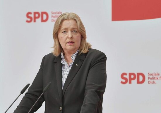 Bas bekennt sich zur deutschen Stahlindustrie