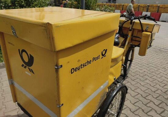 Bundesnetzagentur droht Post wegen Beschwerden mit Geldstrafe