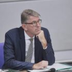 Linke und Grüne fordern Aufklärung von Weimer