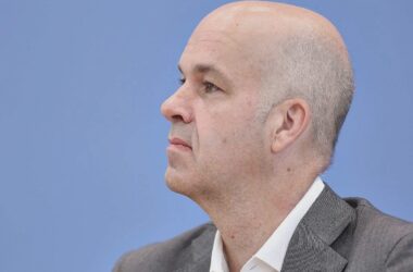 Fratzscher sieht Entlastungskabinett nicht als "großen Wurf"