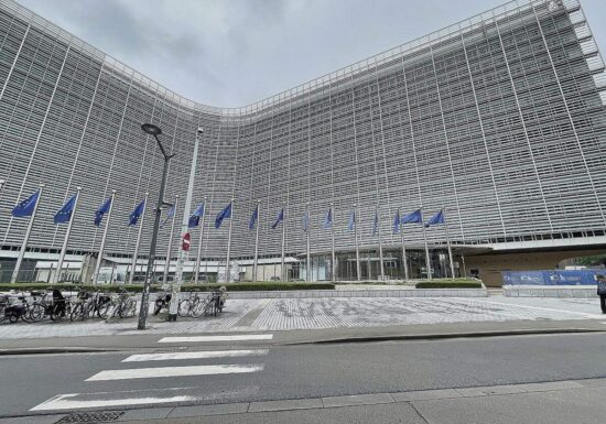 EU-Kommission verzögert Auskunft zu Palästinenserhilfen