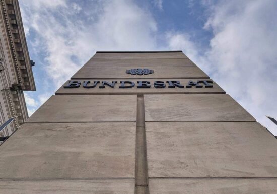 Bund und Länder bleiben bei Kompensationsmechanismus uneinig