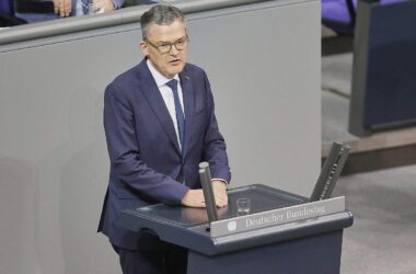 Kiesewetter nennt US-Friedensinitiative "Kapitulationsplan"