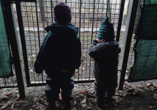 Arche-Gründer beklagt Politikversagen im Kampf gegen Kinderarmut