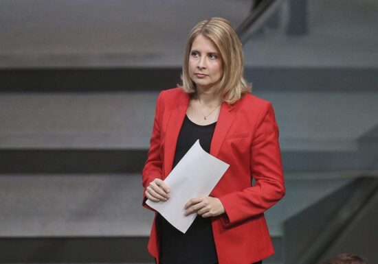 Bauministerin will Fehlbelegungsabgaben bei Sozialwohnungen