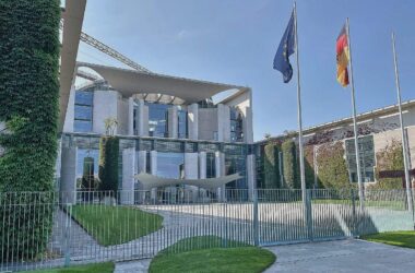 Grüne wollen Krisen-Koordinierungsstelle im Kanzleramt