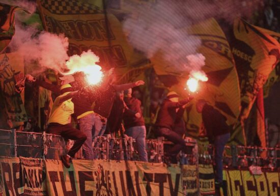 Hamburgs Polizeipräsident warnt vor Fan-Gewaltentwicklung