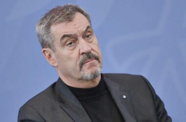 CSU-Chef Söder stellt sich auf Fernsehduell mit der AfD ein