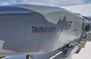 Nouripour dringt auf Taurus-Lieferung an Ukraine