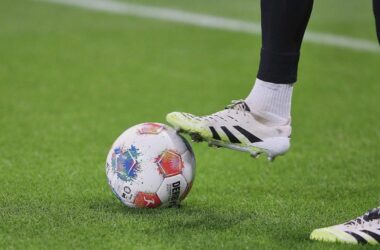 Hecking beklagt politische Instrumentalisierung des Fußballs