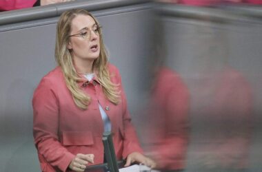 Grüne werfen Regierung Rückschritte beim Klimaschutz vor