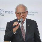 Ischinger ruft Europa zu Engagement für Waffenruhe in Ukraine auf