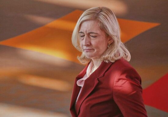 Gesundheitsministerin Warken weist Wechselgerüchte zurück