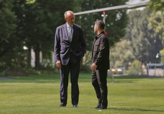 Merz will in Telefonat mit Selenskyj Details zu Trump-Treffen