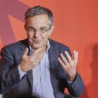 Navid Kermani wünscht sich mehr Begeisterung in der Politik