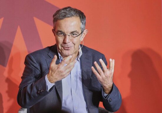 Navid Kermani wünscht sich mehr Begeisterung in der Politik