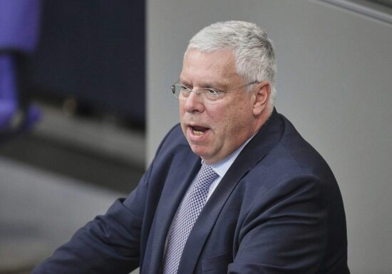 Hardt verteidigt Trumps Vorgehen gegen Venezuela