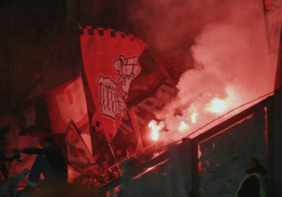 Reul verteidigt Pläne für verschärfte Maßnahmen in Stadien