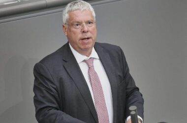 Hardt hält schnellen Frieden in Ukraine für unwahrscheinlich