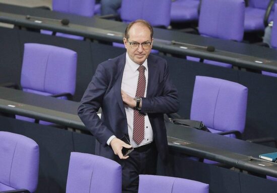 Dobrindt plant Sicherheitsoffensive