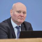 Wirtschaftsweiser hält Debatte um Rente für "komplett übertrieben"