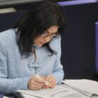 Reiche unterzeichnet Verträge zum Kohle-Ausstieg der LEAG