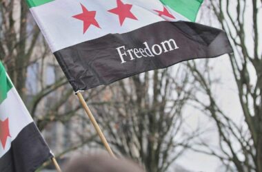 Innenministerium lässt 16.000 syrische Asylfälle überprüfen