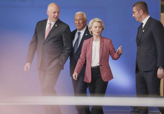 EU will Westbalkan-Länder an sich binden