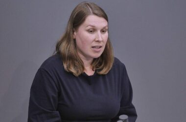 Grüne wollen mehr Schutz für Opfer von Menschenhandel