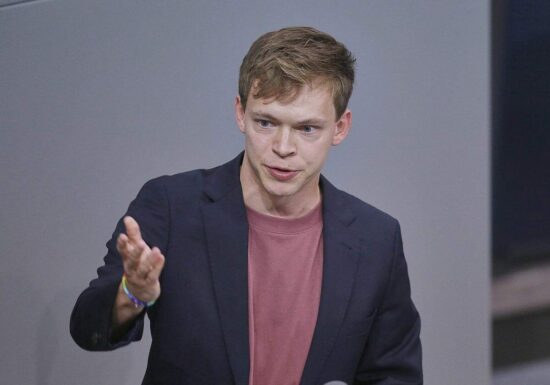 Grüne wollen Ausgleich für Wochenend-Feiertage