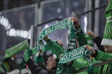 VfL Wolfsburg befördert Daniel Bauer zum Cheftrainer