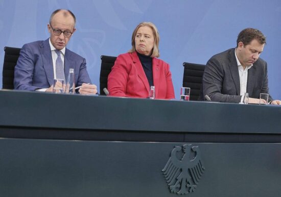 Grüne werfen Regierung Handlungsunfähigkeit vor