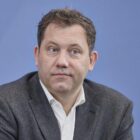 Klingbeil hofft 2026 auf "Lagerfeuer-Momente" bei Fußball-WM