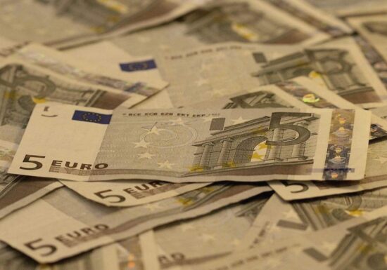 Deutsche spenden wieder mehr für gute Zwecke