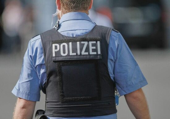 Großrazzia wegen Kinderpornografie-Verdacht in Oberbayern