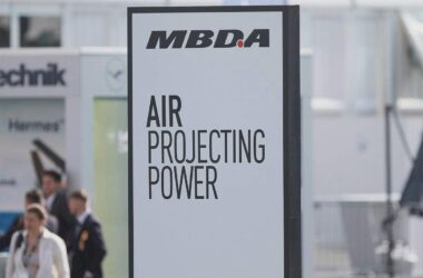 Rüstungsunternehmer will mehr Sprengstoffvorräte für den Ernstfall