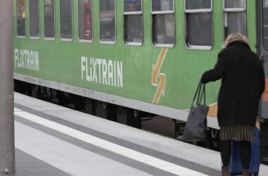 Flixtrain will mit "Hochfrequenznetz" Deutsche Bahn angreifen